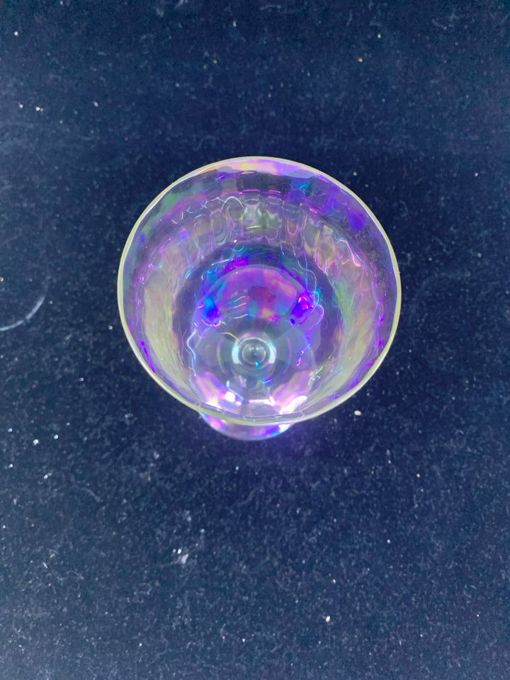 4 IRIDESCENT WINE GLASSES.