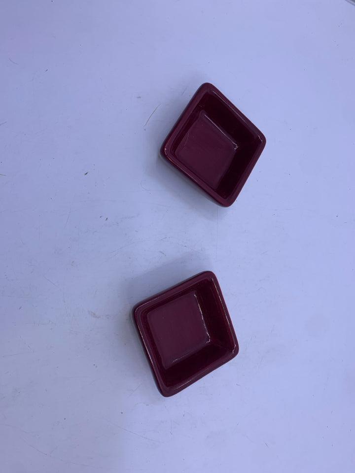 2 SMALL SIMPLE ADDITIONS DISHES.