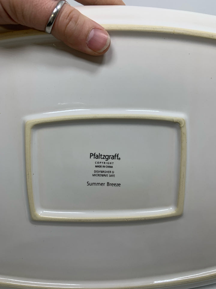 CERAMIC RECTANGLE SERVING TRAY W/ HANDLES.