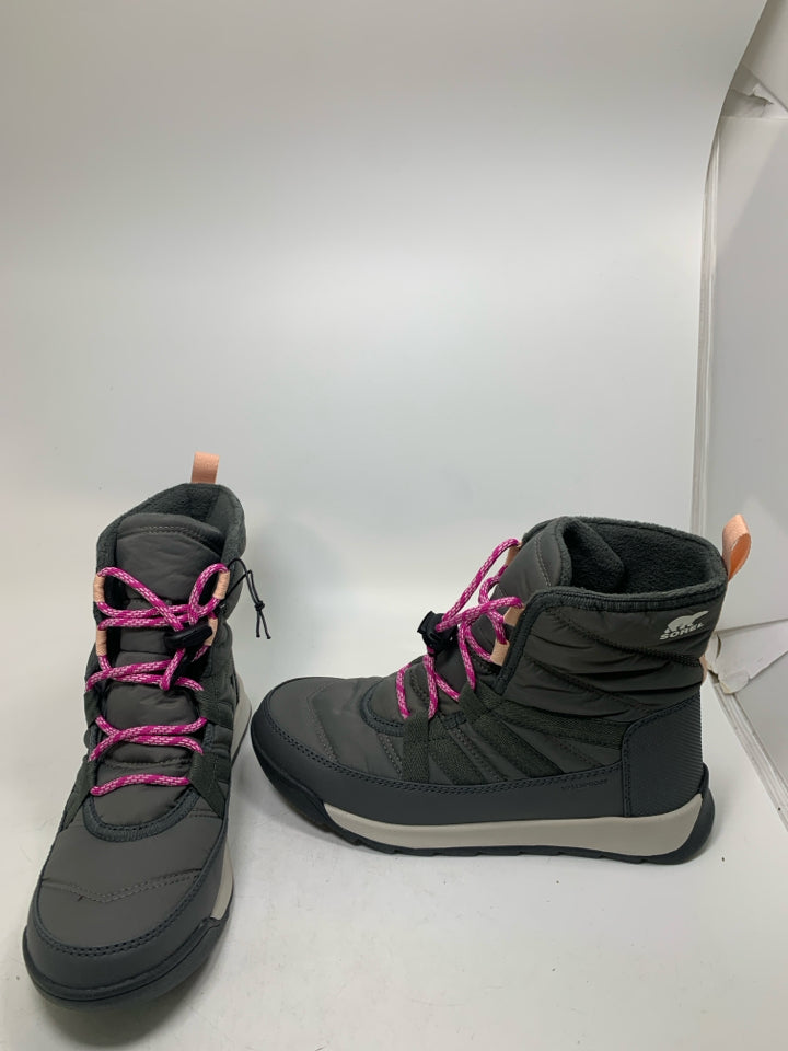 Sorel Whitney Waterproof LAce Up Boots- NWOT