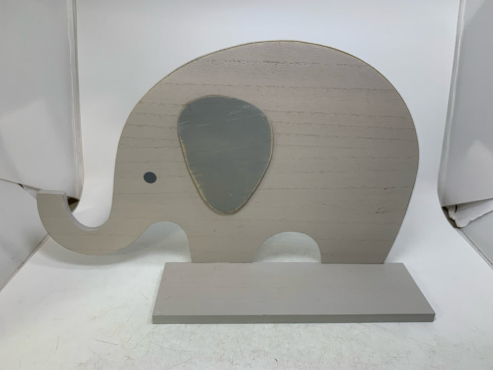 WOOD ELEPHANT SHELF.