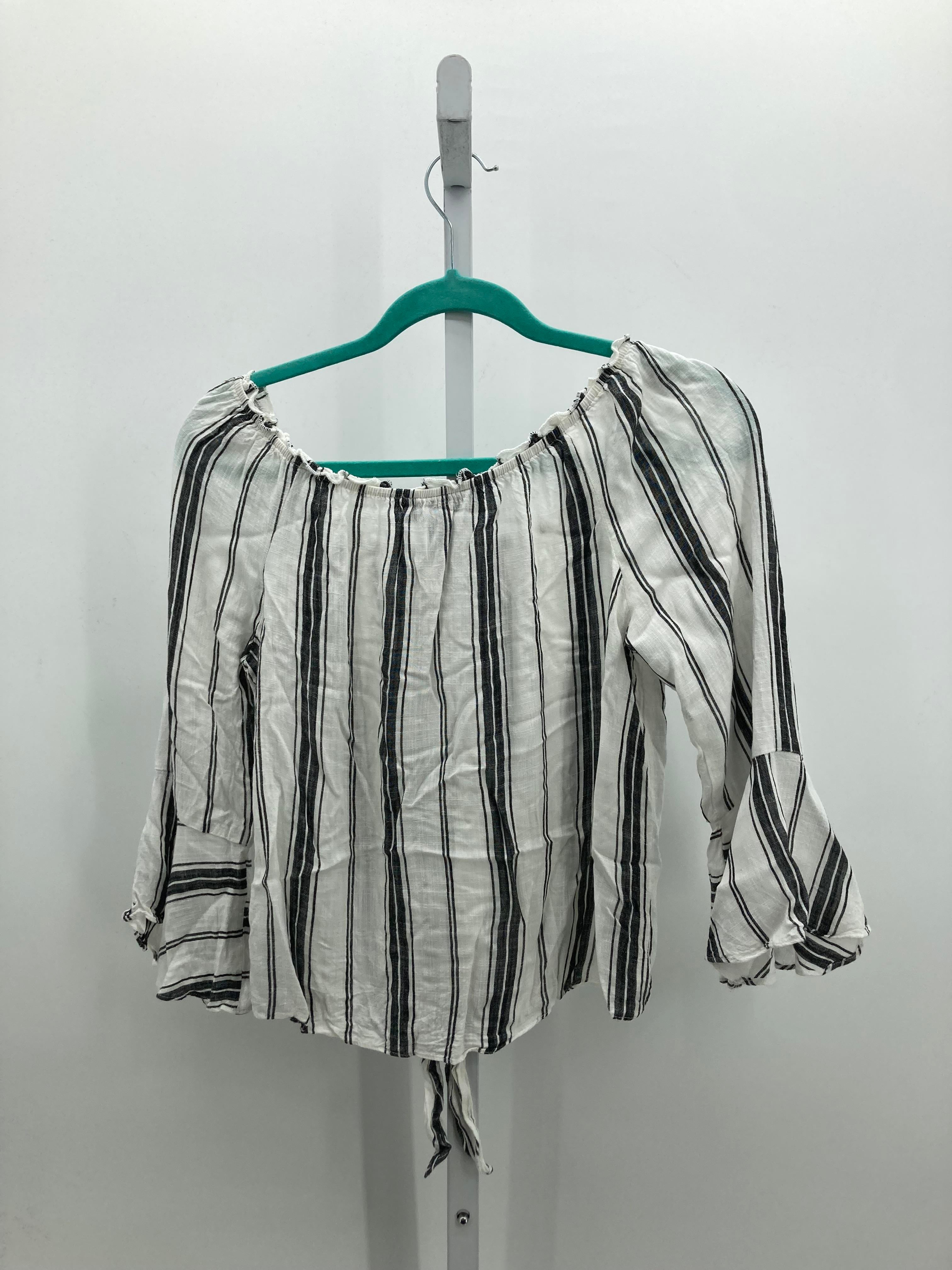 BCX Size Small Juniors 3/4 Sleeve Shirt