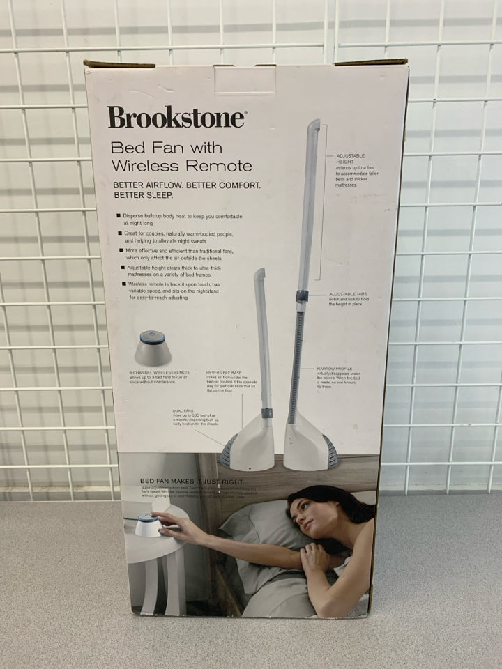 NIB BED FAN W/ WIRELESS REMOTE.