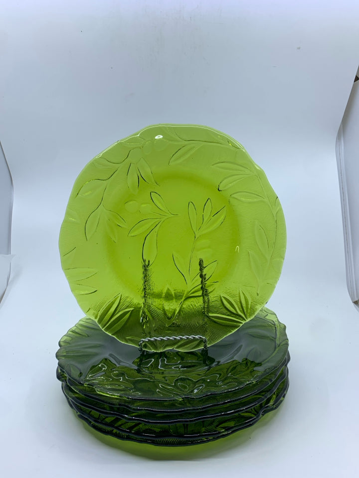 6 GREEN GLASS PLATES W SLIGHT TEXTURE.