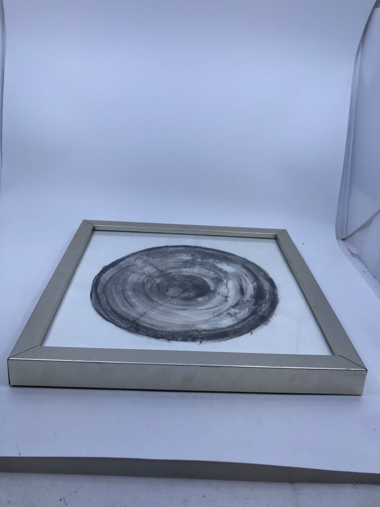 WOOD SLAB IN SILVER FRAME WALL ART.