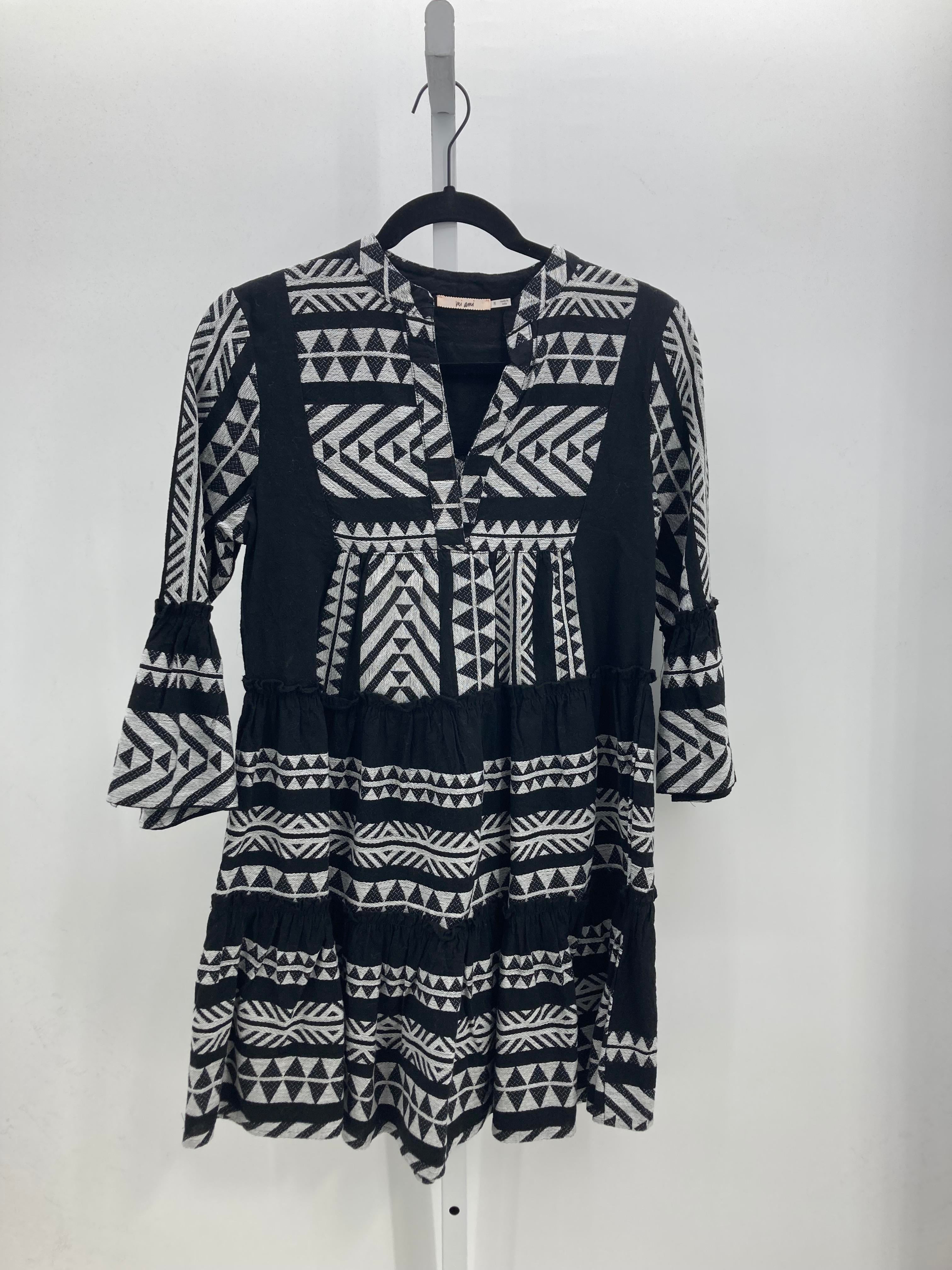 Miami Size Medium Misses 3/4 Sleeve Dress