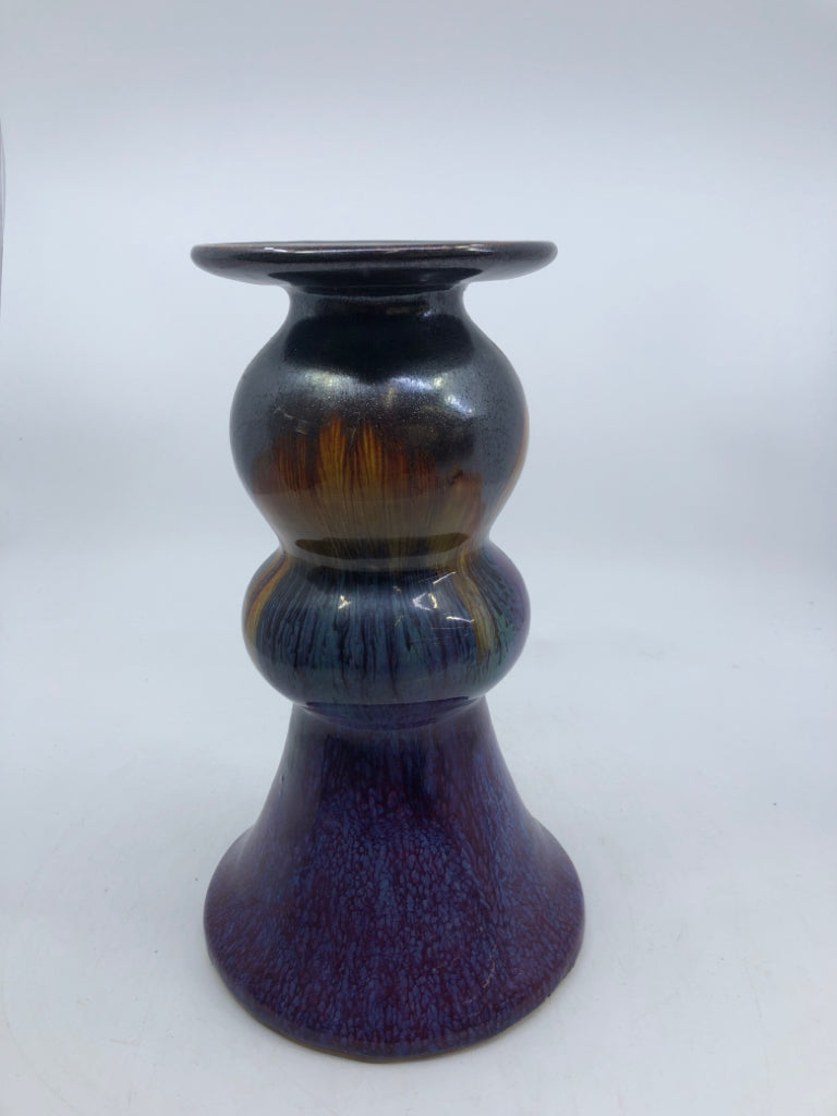 PURPLE OMBRE COLORED PILLAR CANDLE HOLDER.