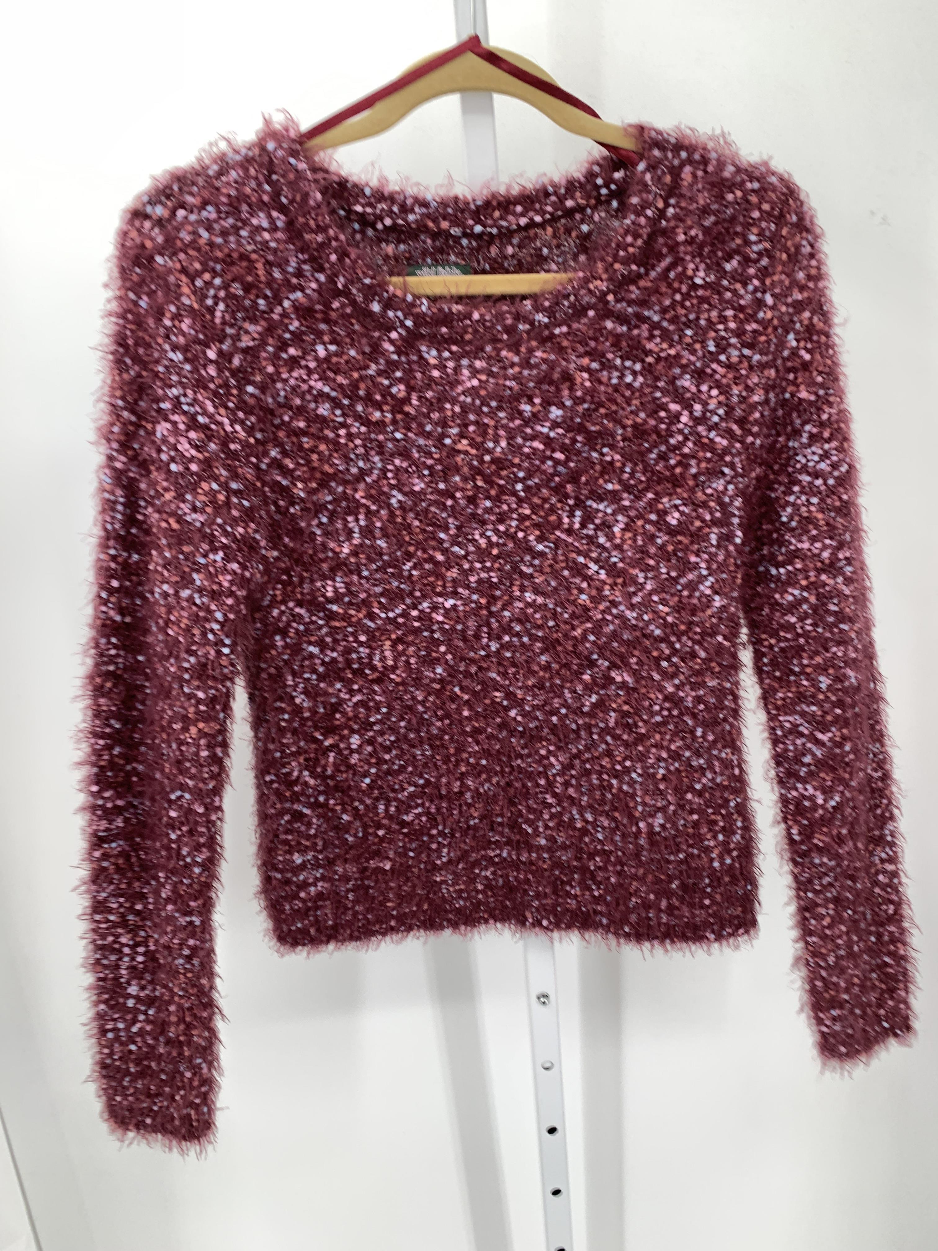 Wild Fable Size Medium Juniors Long Sleeve Sweater