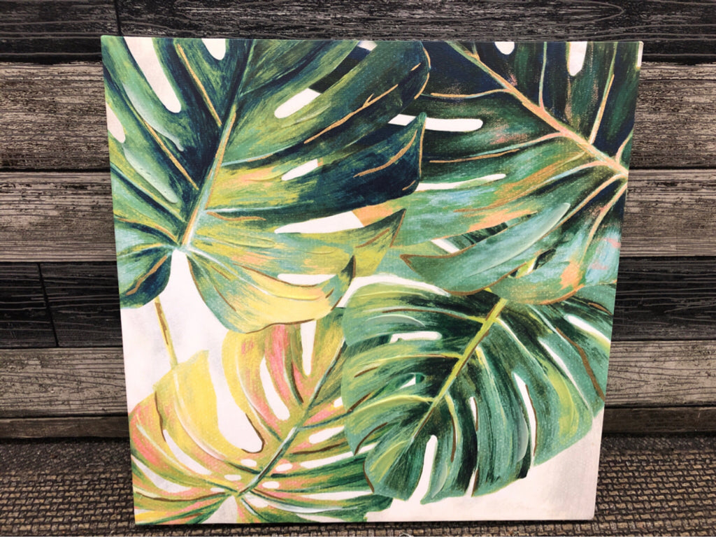 PALM LEAF CANVAS WALL ART.