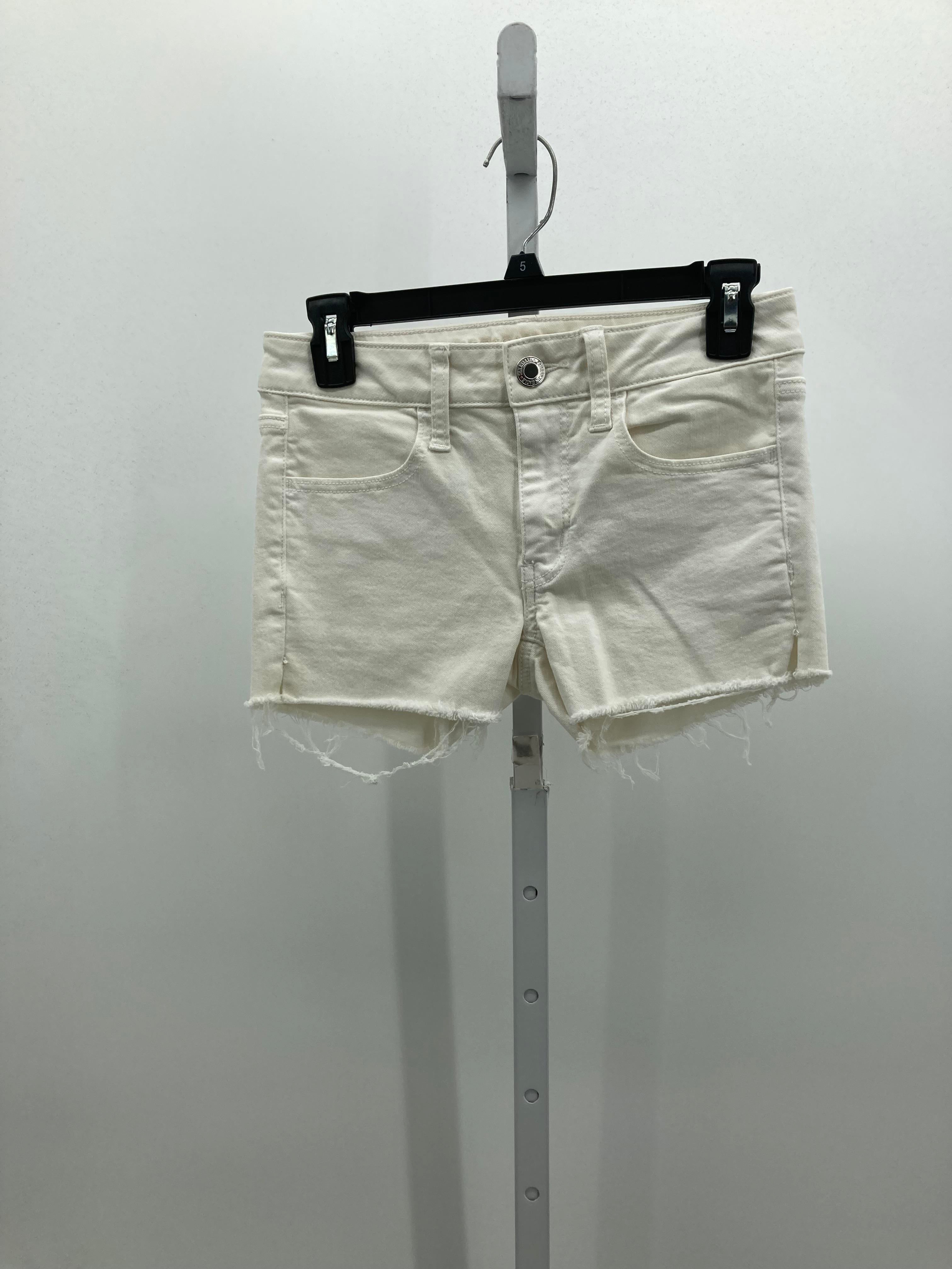 American Eagle Size 2 Juniors Shorts
