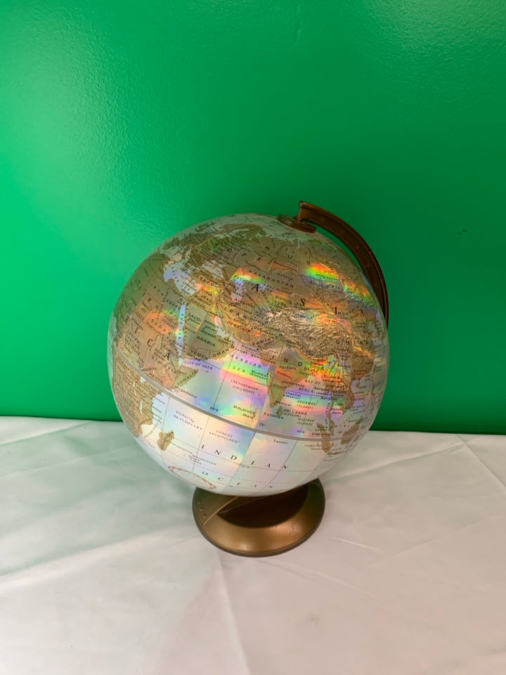 SILVER METALLIC WORLD GLOBE.