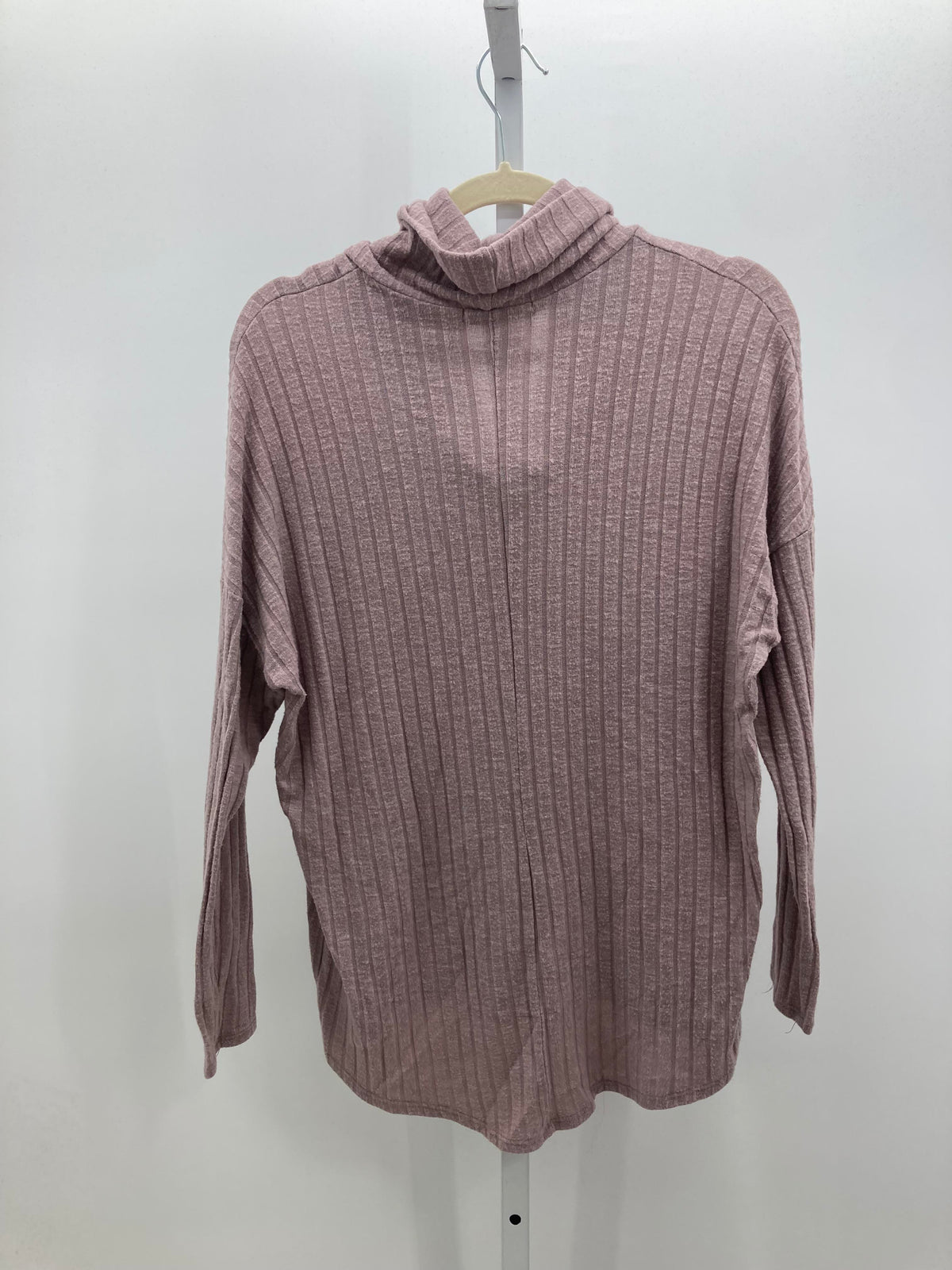 Green Envelope Size Medium Misses Long Sleeve Shirt