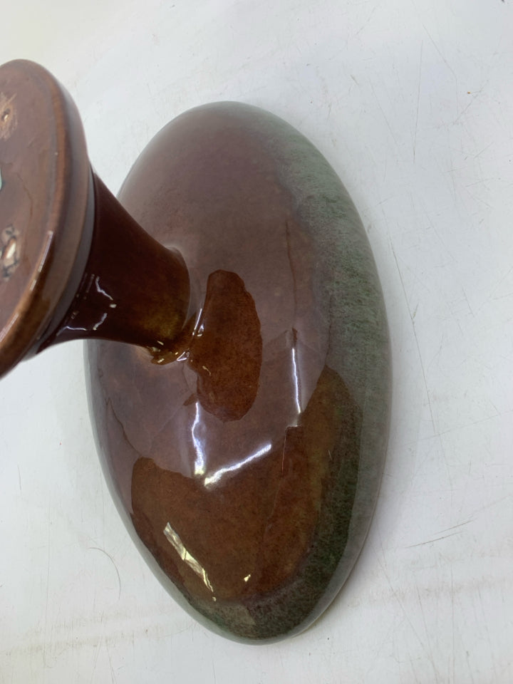 VTG FOOTED OVAL W/ GREEN FAINTED DRIP.