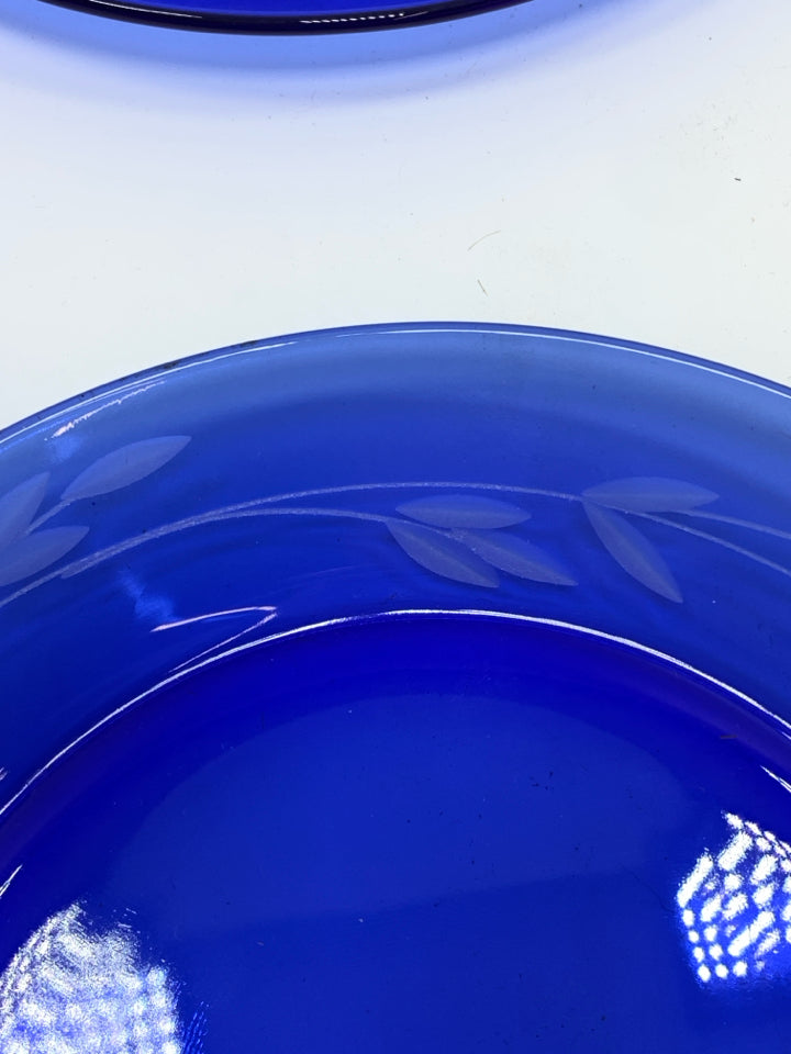 4 VTG PRINCESS HOUSE BLUE GLASS LUNCH PLATES W/EMBOSSED WHEAT.