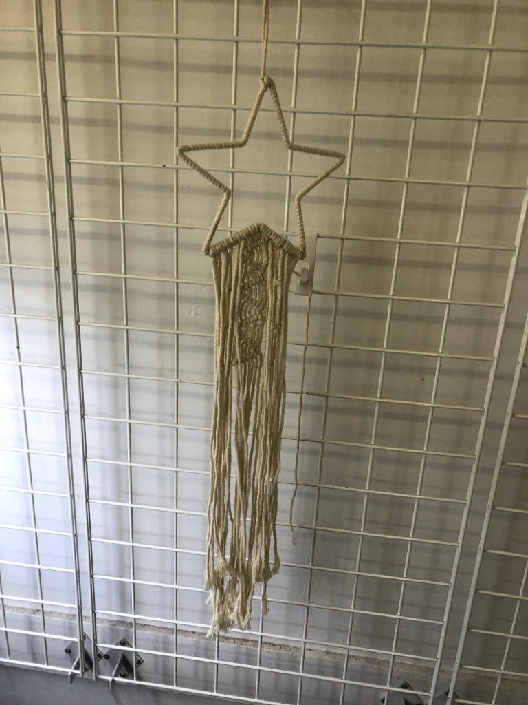MACRAME STAR WALL HANGING.