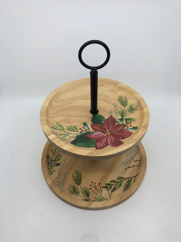 2 TIER WOOD W POINSETTIA AND BLACK HANDLE.