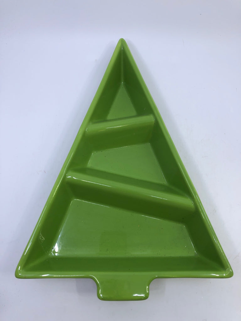 LIGHT GREEN DIVIDED CHRISTMAS TREE SERVER.