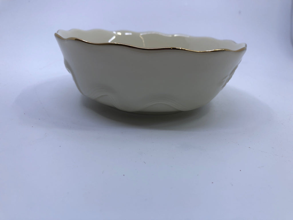 NEW LENOX ROSE BLOSSOM BOWL.