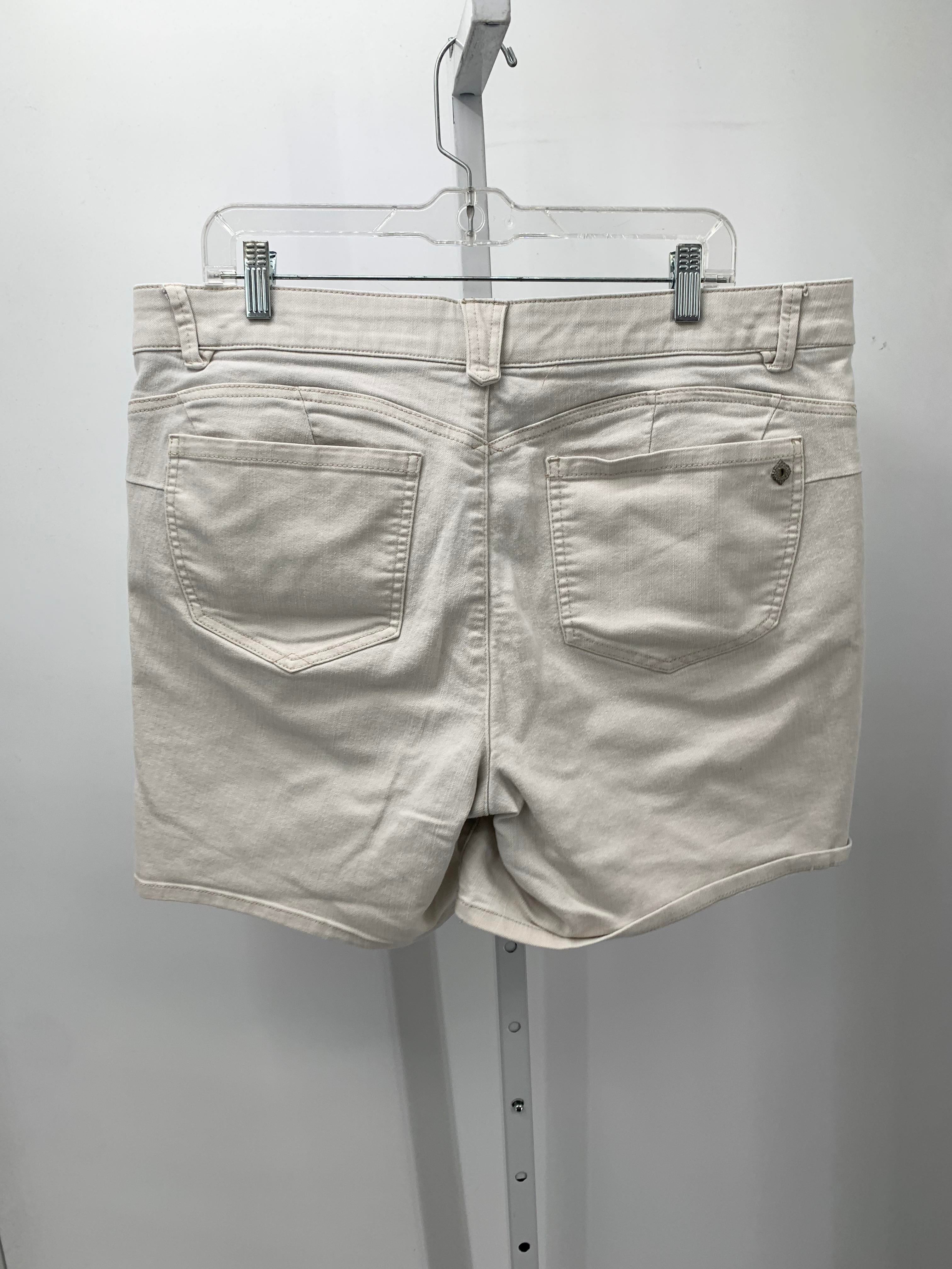 Democracy Size 16 Misses Shorts