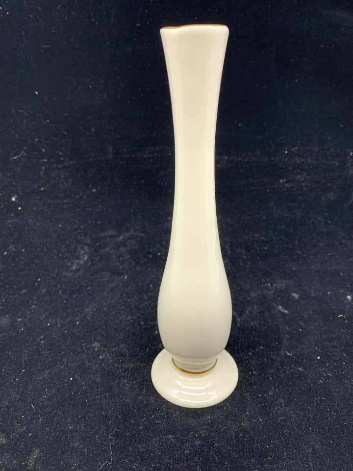 LENOX FOOTED BUD VASE.