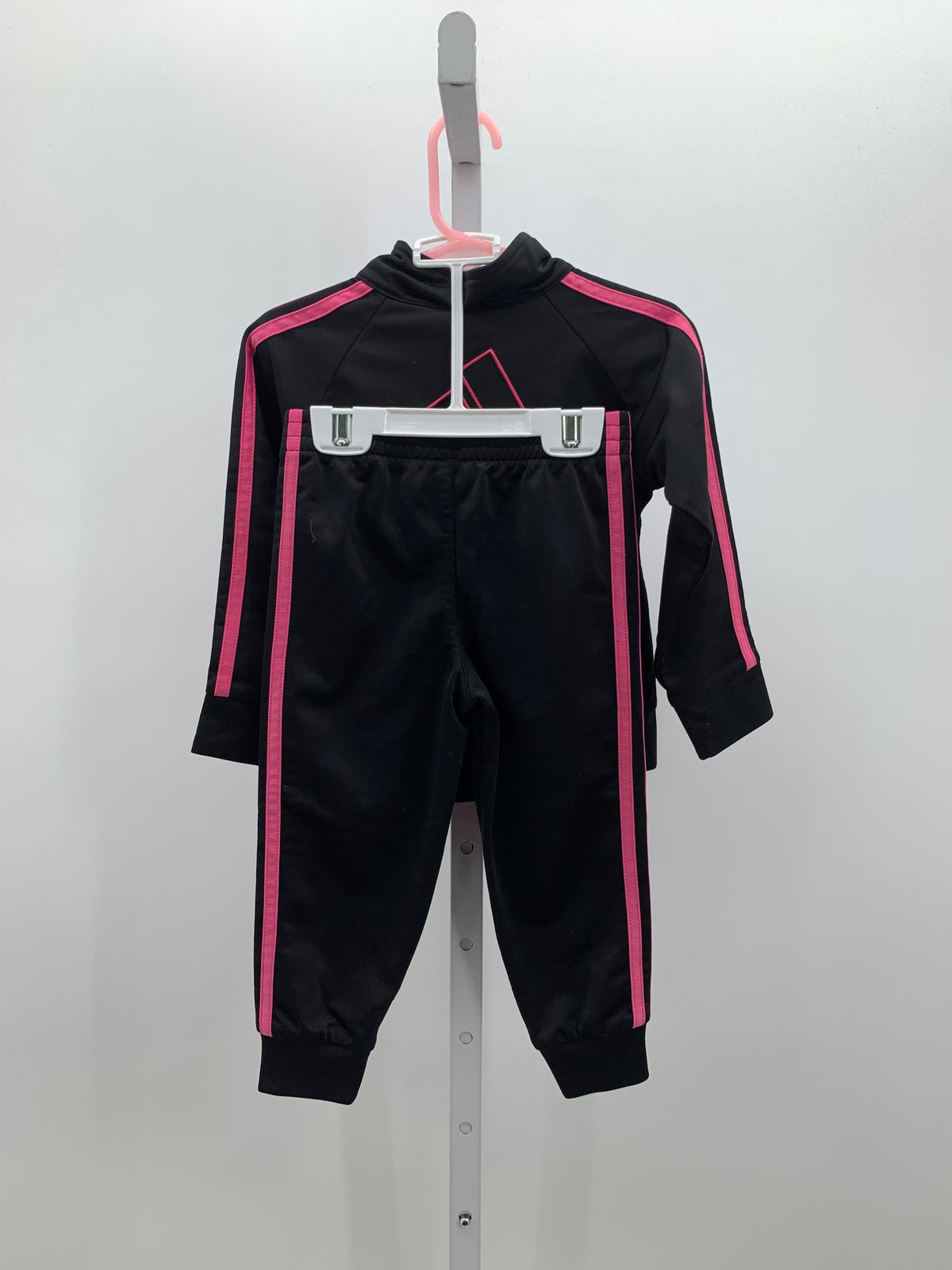 Adidas Size 2T Girls 2 Pieces
