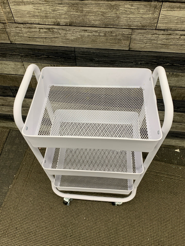 3-TIER ROLLING STORAGE CART.