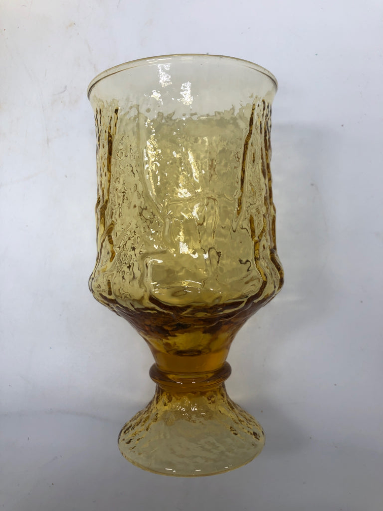 4 VTG AMBER GLASS FLORAL ETCHED GOBLETS.