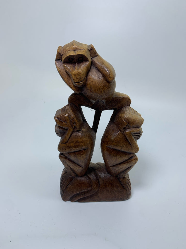 WOOD CARVED LIGHT WEIGHT SPEAK/SEE/EAR NO EVIL MONKEYS.