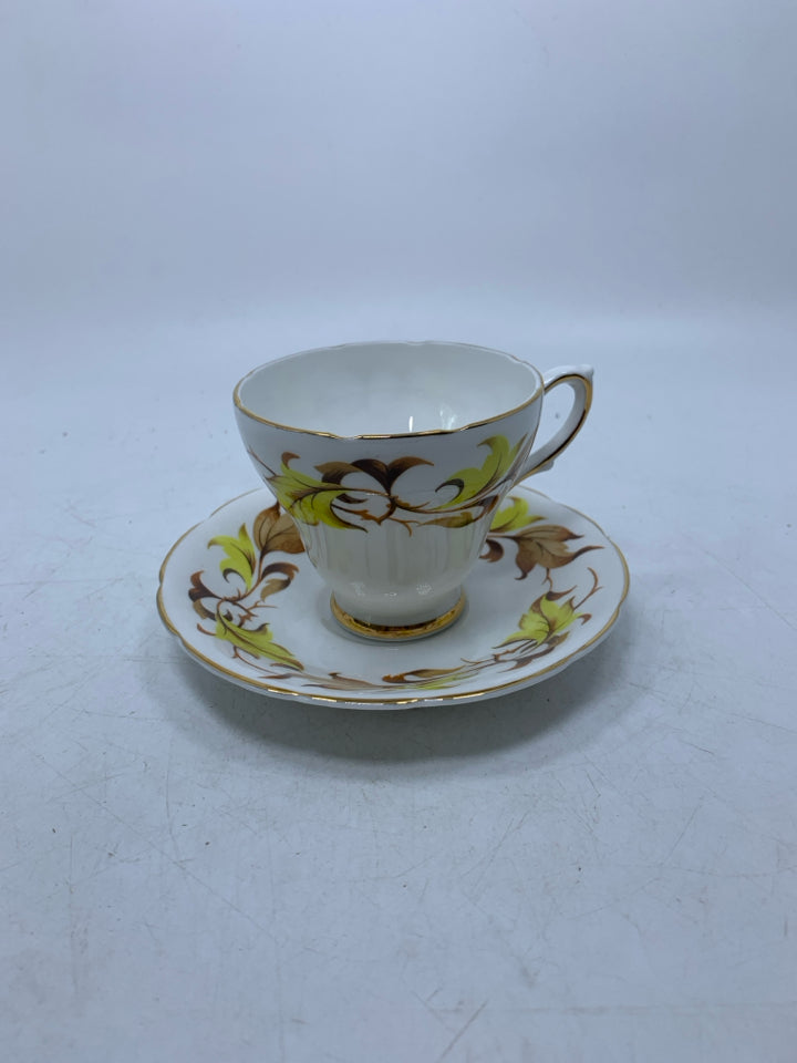 YELLOW/ORANGE LEAVES TEACUP/SAUCER.