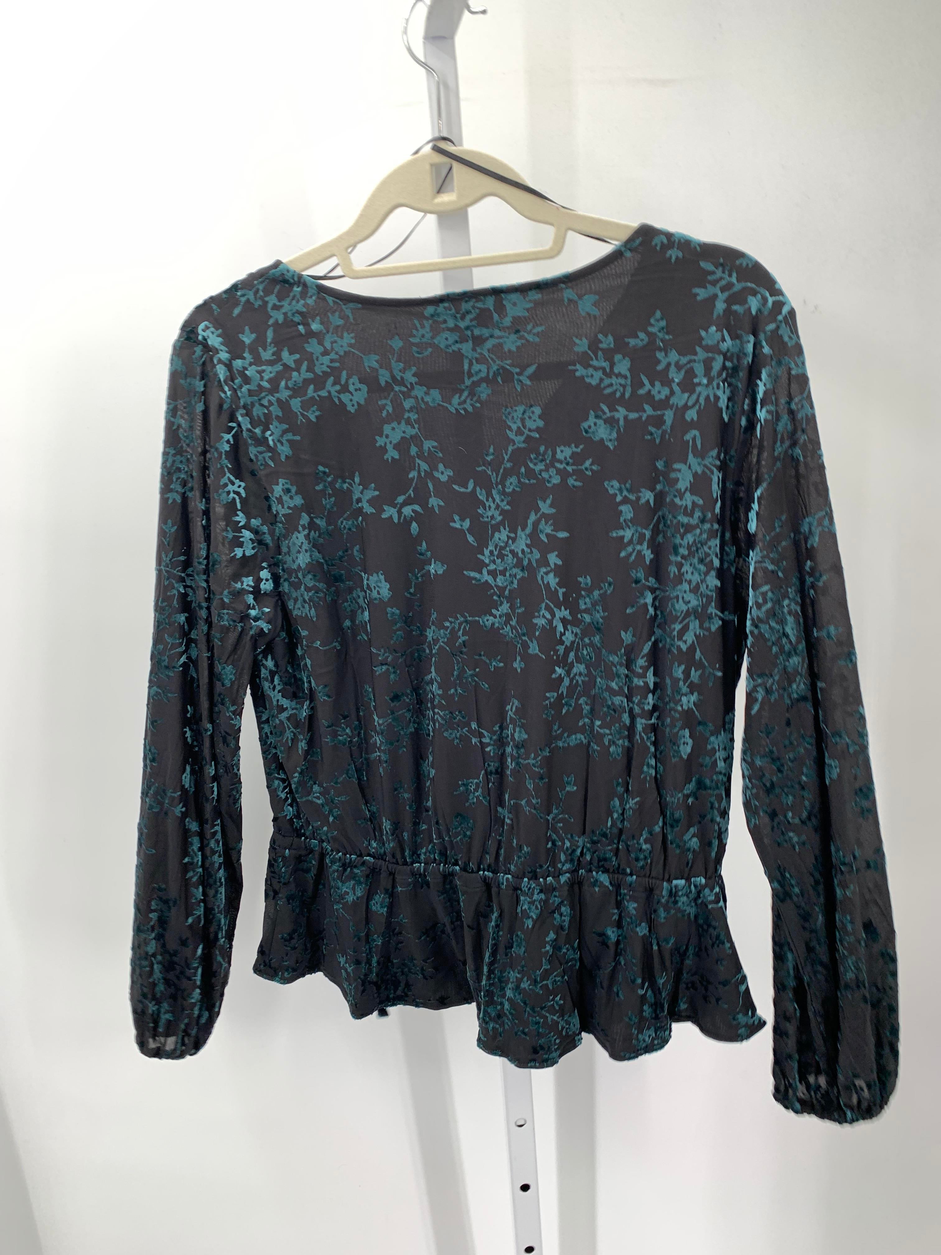 Lauren Conrad Size Large Misses Long Sleeve Shirt