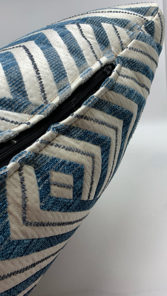 BLUE ZIG-ZAG PILLOWS.