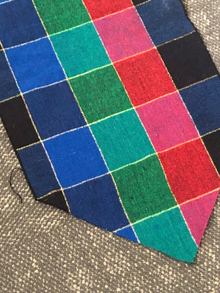 BLUE GREEN RED TABLE RUNNER.