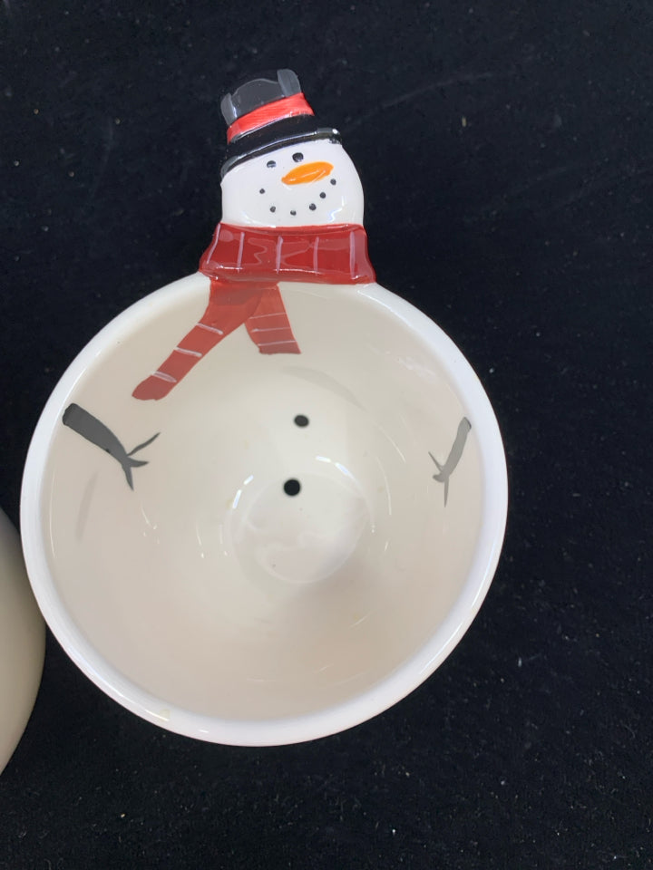 2 SNOWMAN NESTING BOWLS.
