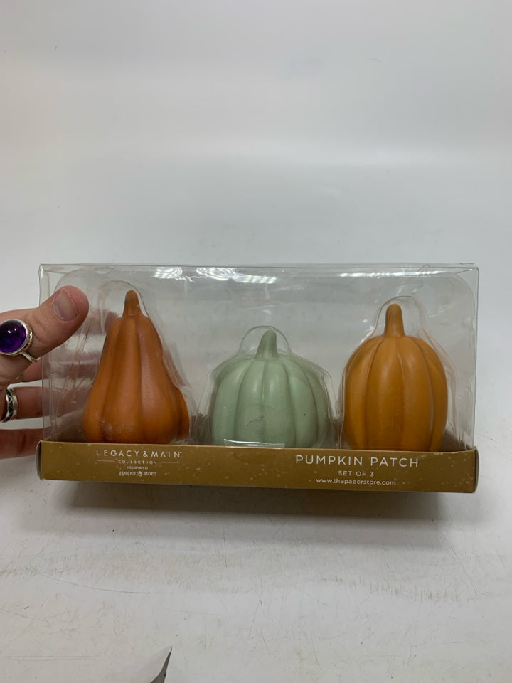 NIP 3 ASSORTED PUMPKIN DECOR LEGACY & MAIN.
