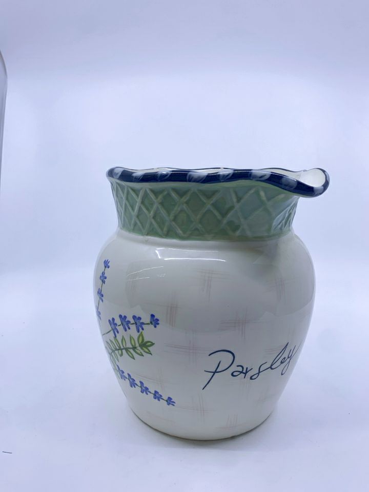 CERAMIC PARSLEY PITCHER.