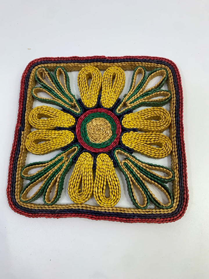 SQUARE WOVEN RED/YELLOW TRIVET.
