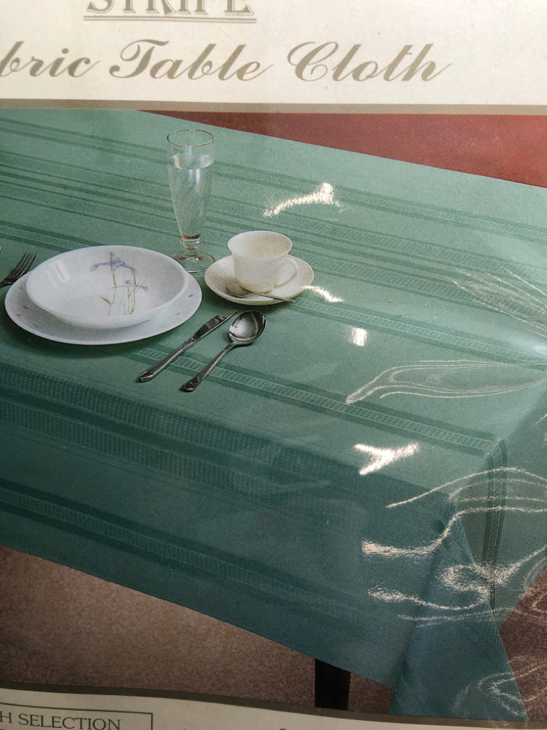 NIP GREEN SATIN STRIPE OBLONG TABLE CLOTH.