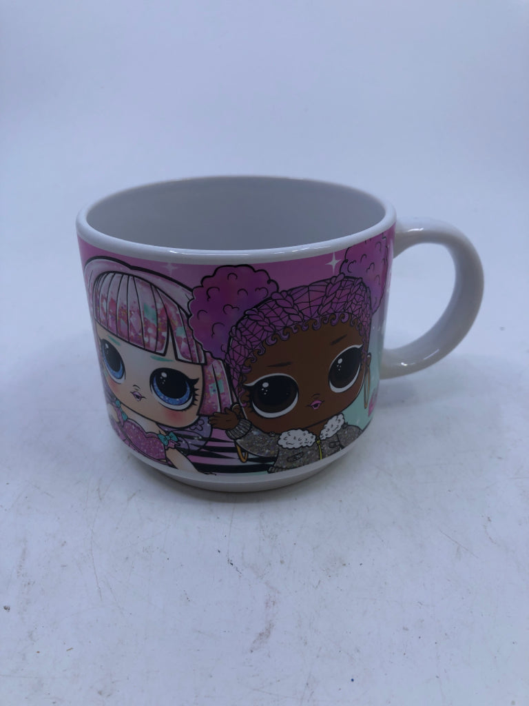 LOL DOLLS MUG.