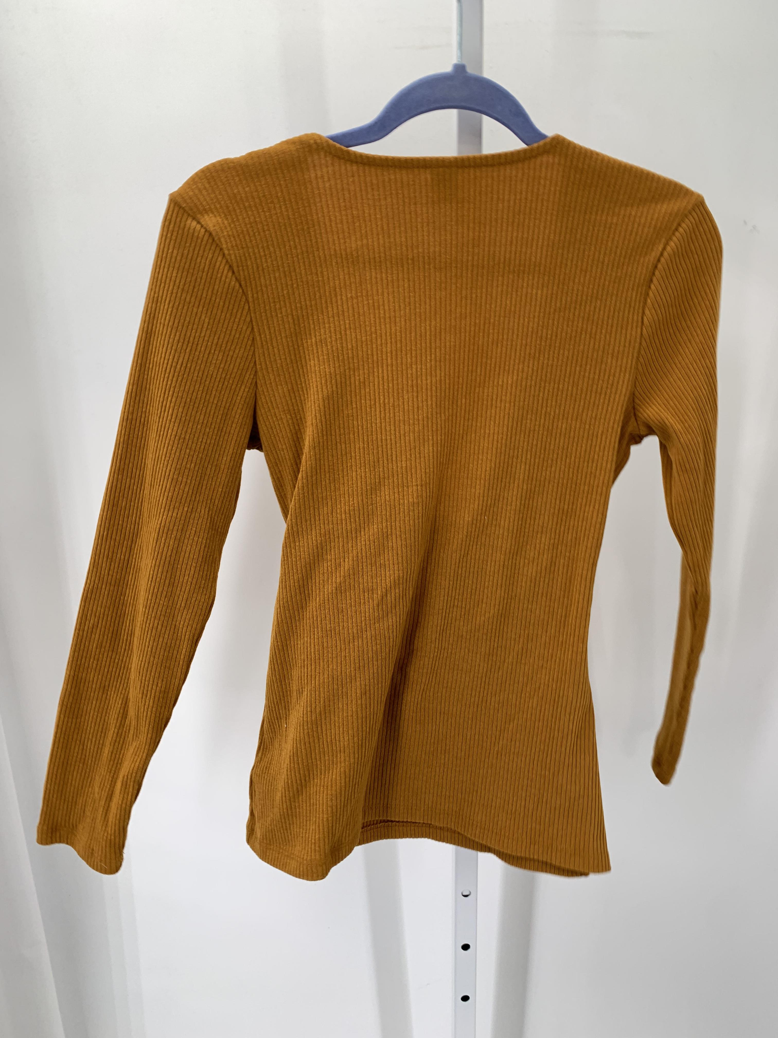 Old Navy Size Medium Misses Long Sleeve Shirt
