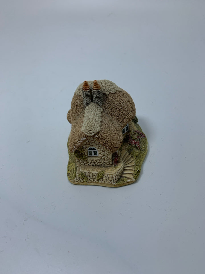 SMALL CHINE COT COTTAGE.