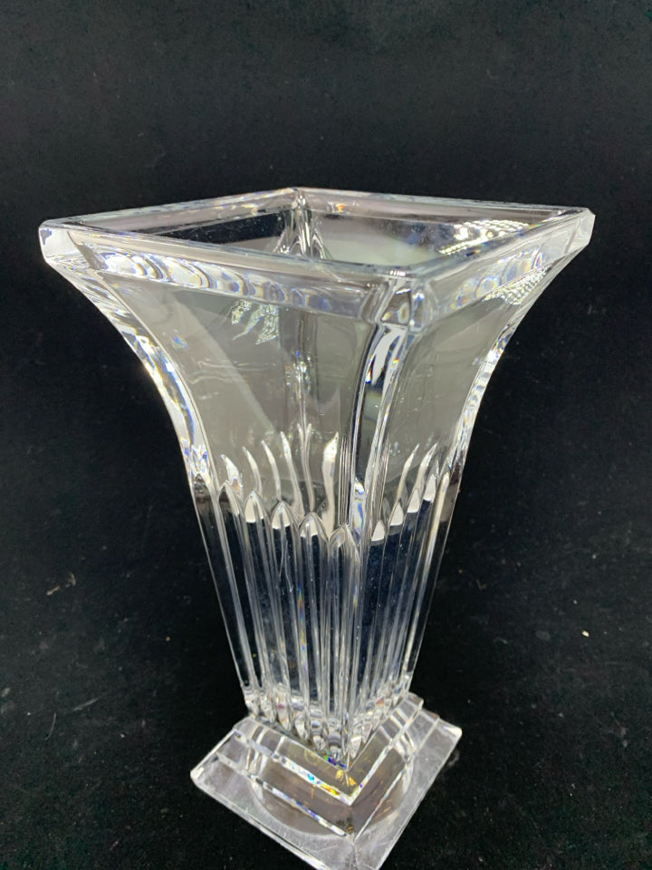 WATERFORD CRYSTAL CLARION FLARED FLOWER VASE.