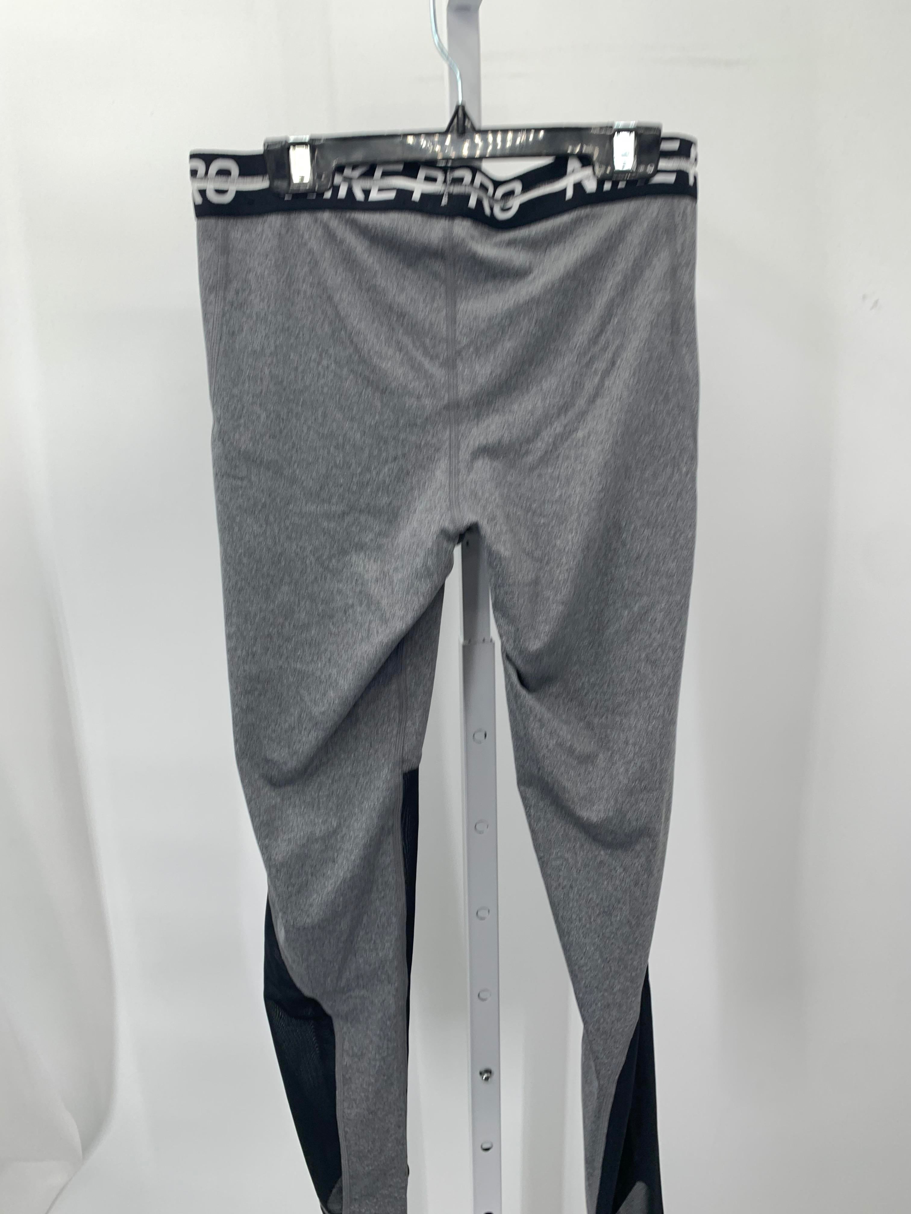 Nike Size Small Misses Leggings