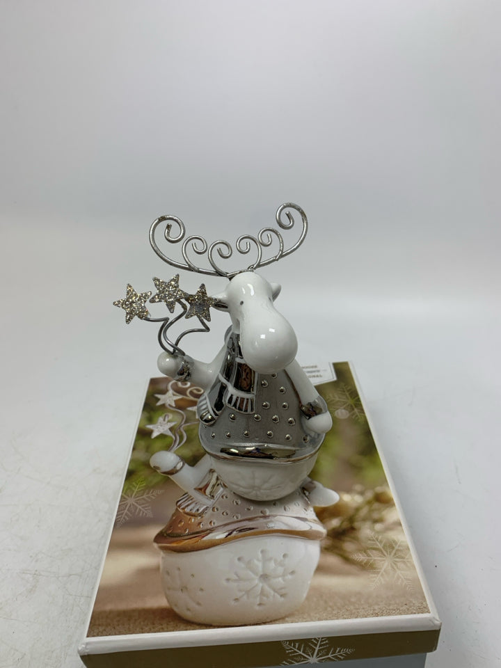 PIER 1 WHITE/SILVER MOOSE IN BOX.
