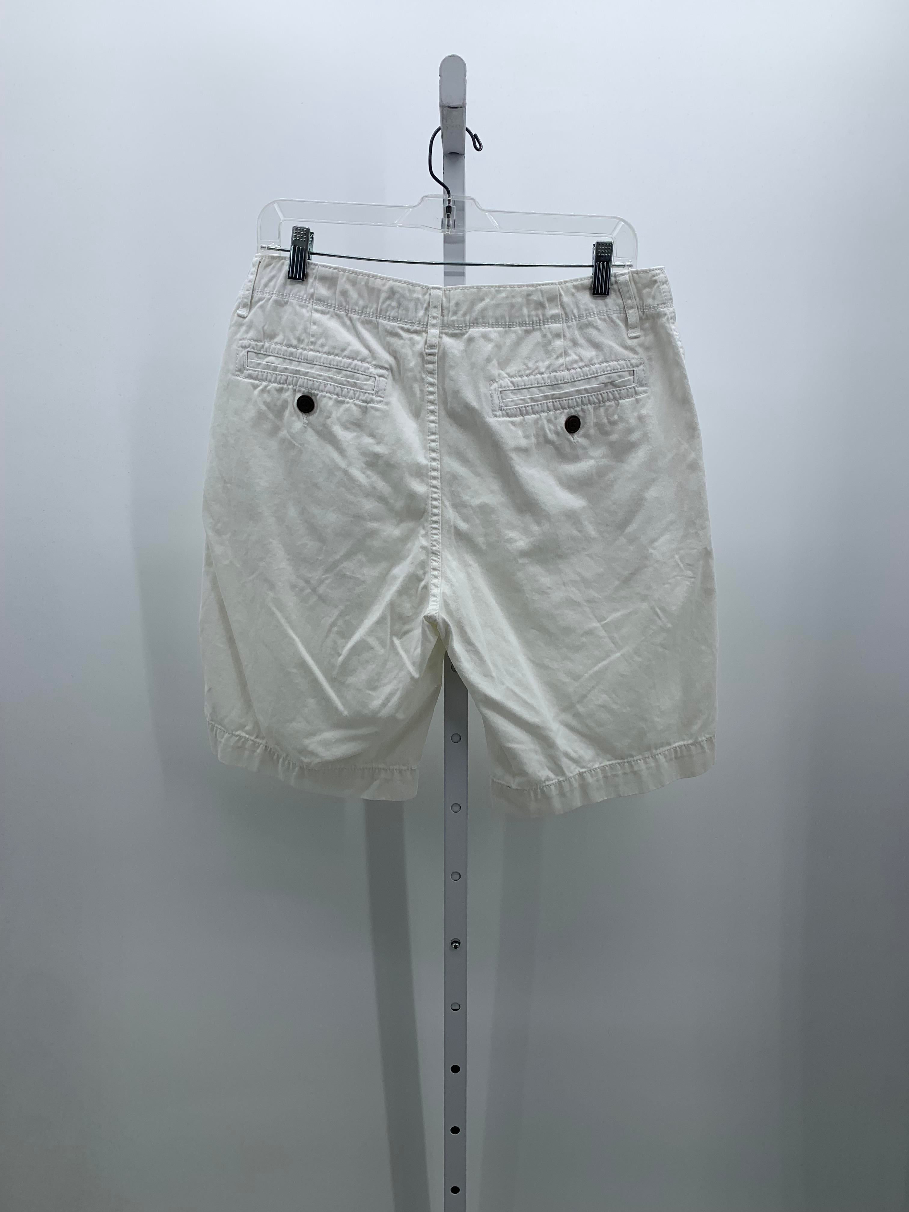 KHAKI SHORTS
