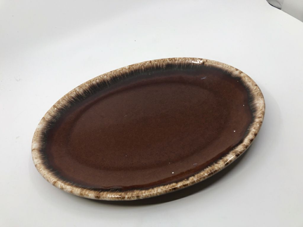 VTG OVAL BROWN POTTERY SERVER.