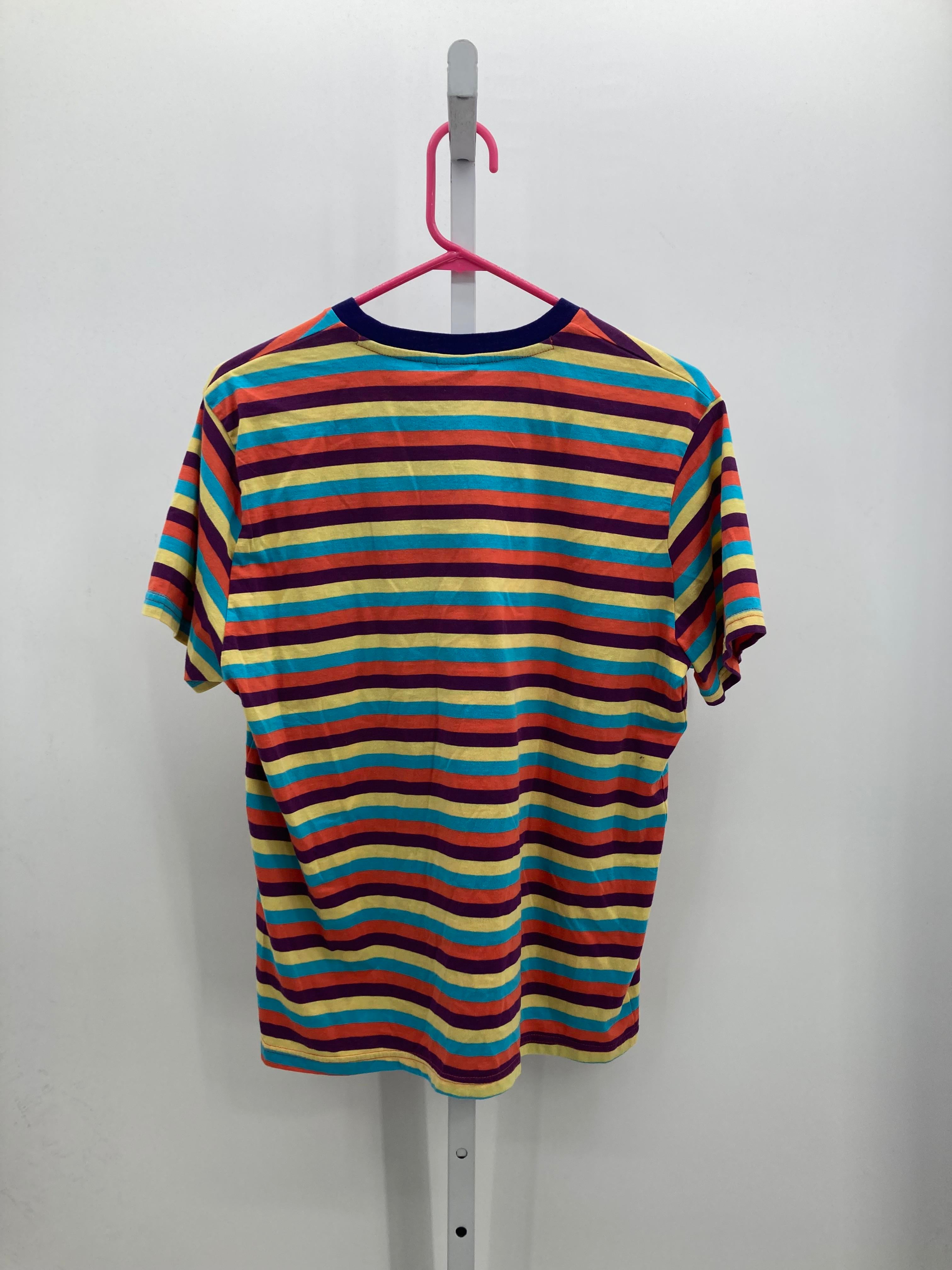 Size Medium Juniors Short Sleeve Shirt