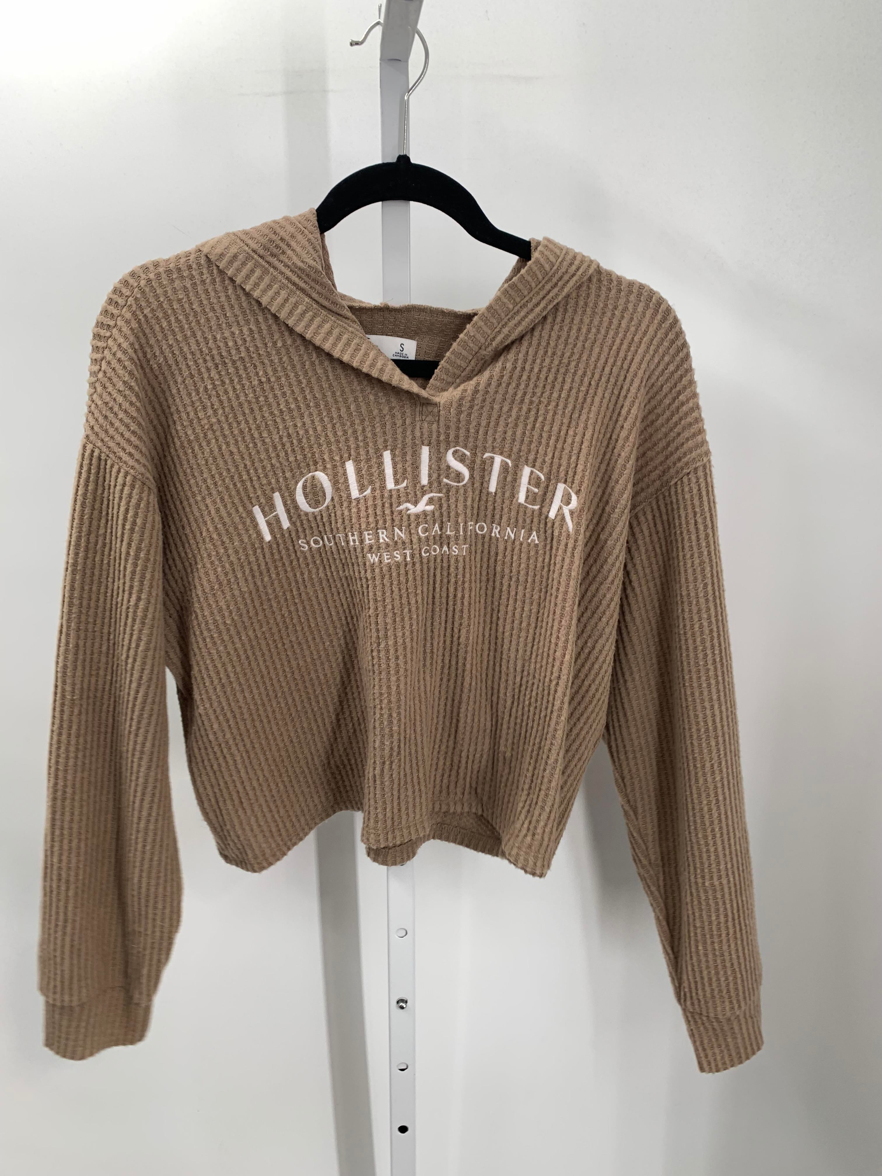 Hollister Size Small Juniors Long Sleeve Shirt