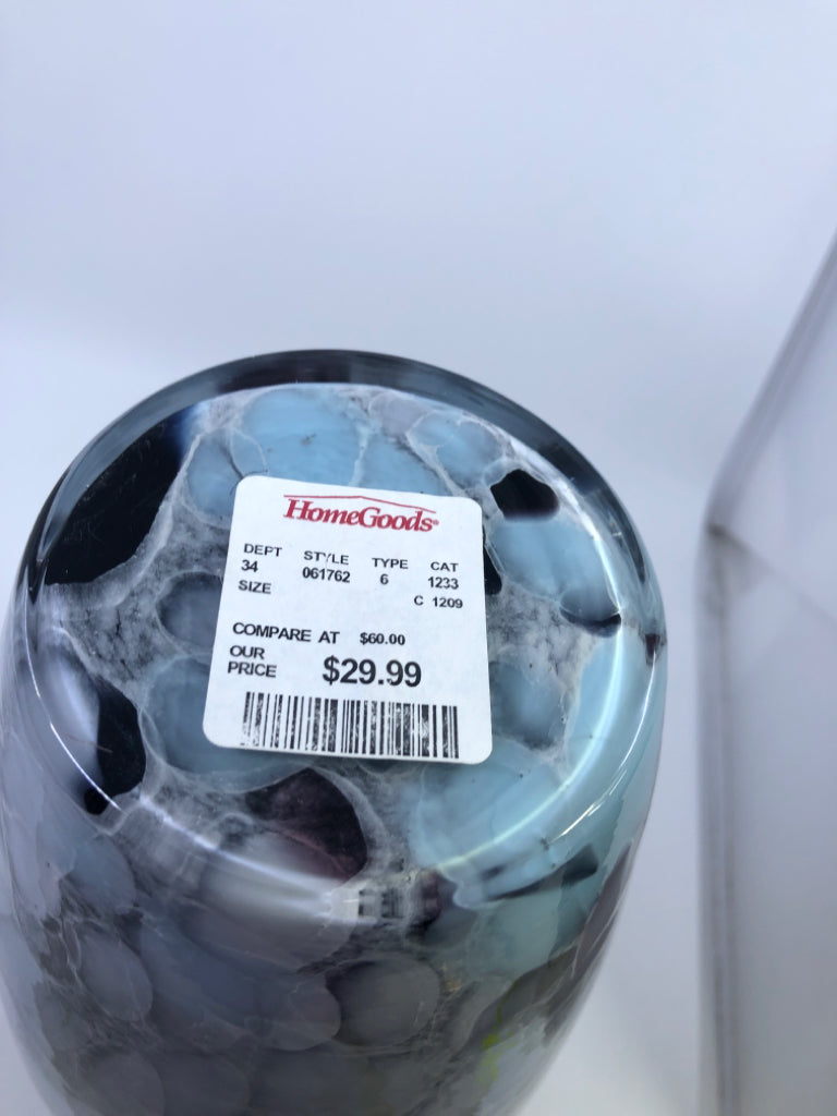 IRIDESCENT MARBLE GLASS VASE W/BLACK INTERIOR.