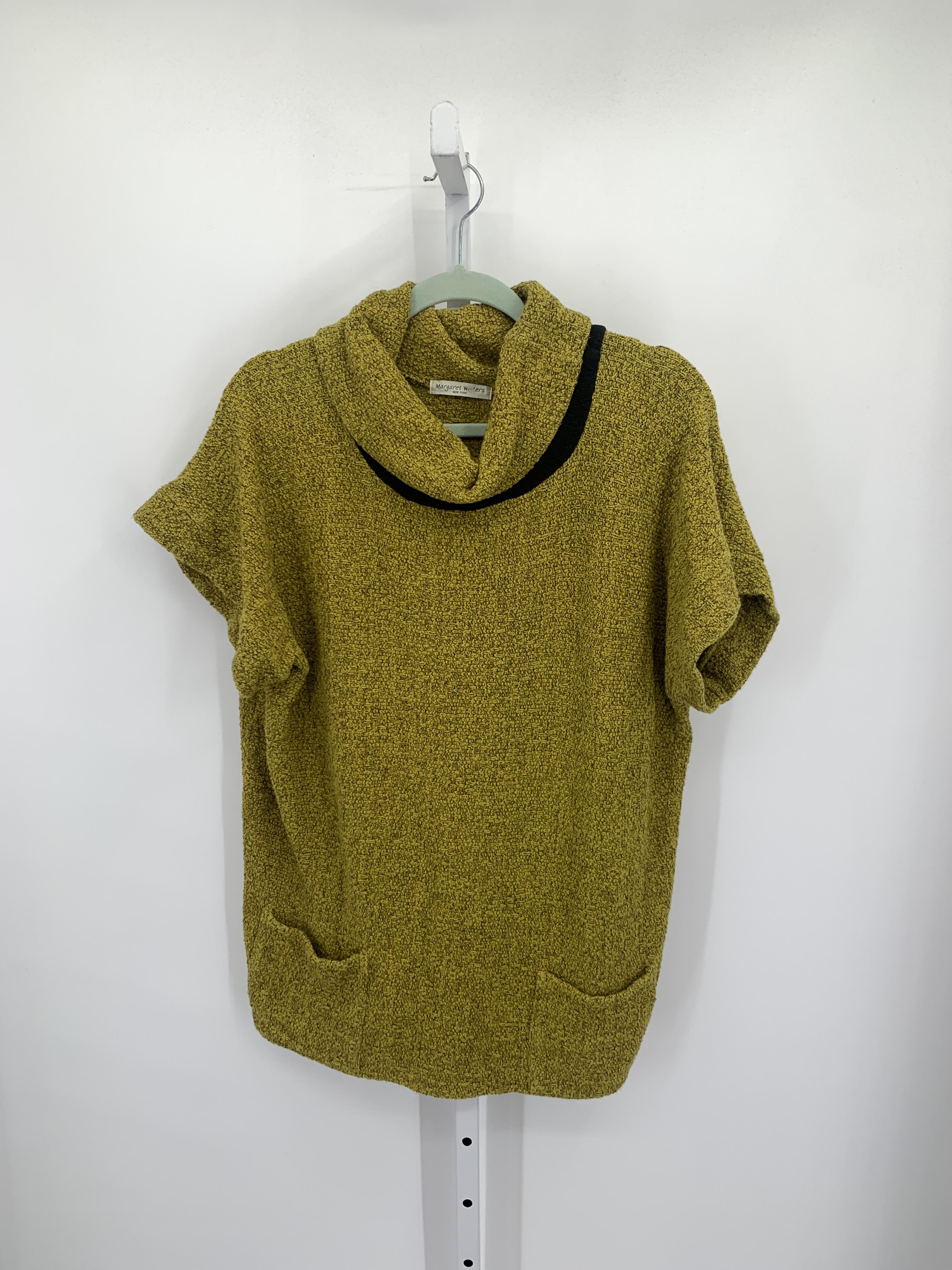 Size Medium Misses Short Slv Sweater