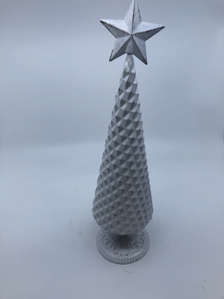 WHITE METAL CHRISTMAS TREE.